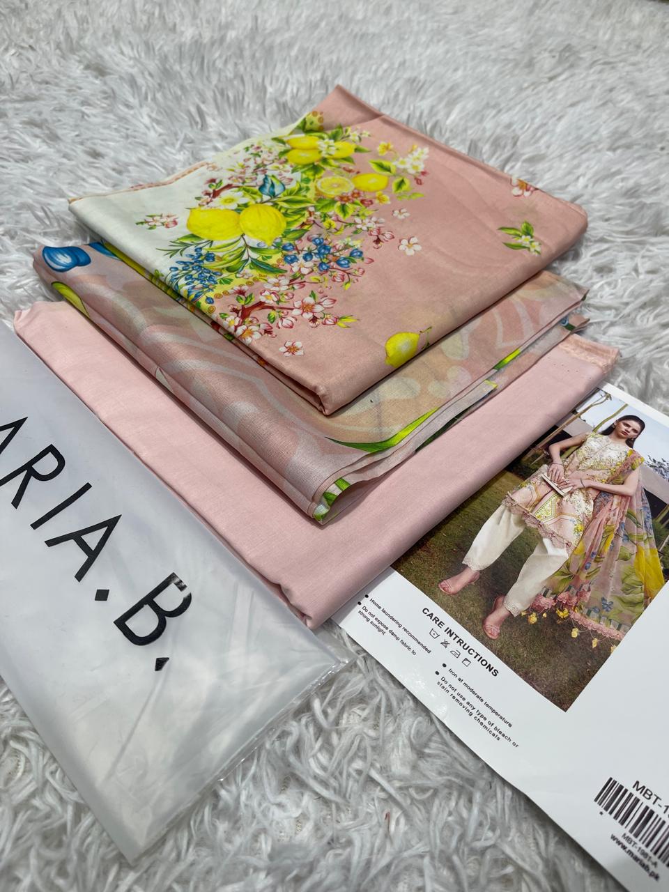 Maria B Digital Printed Lawn 3PC Unstitched Suit 001801