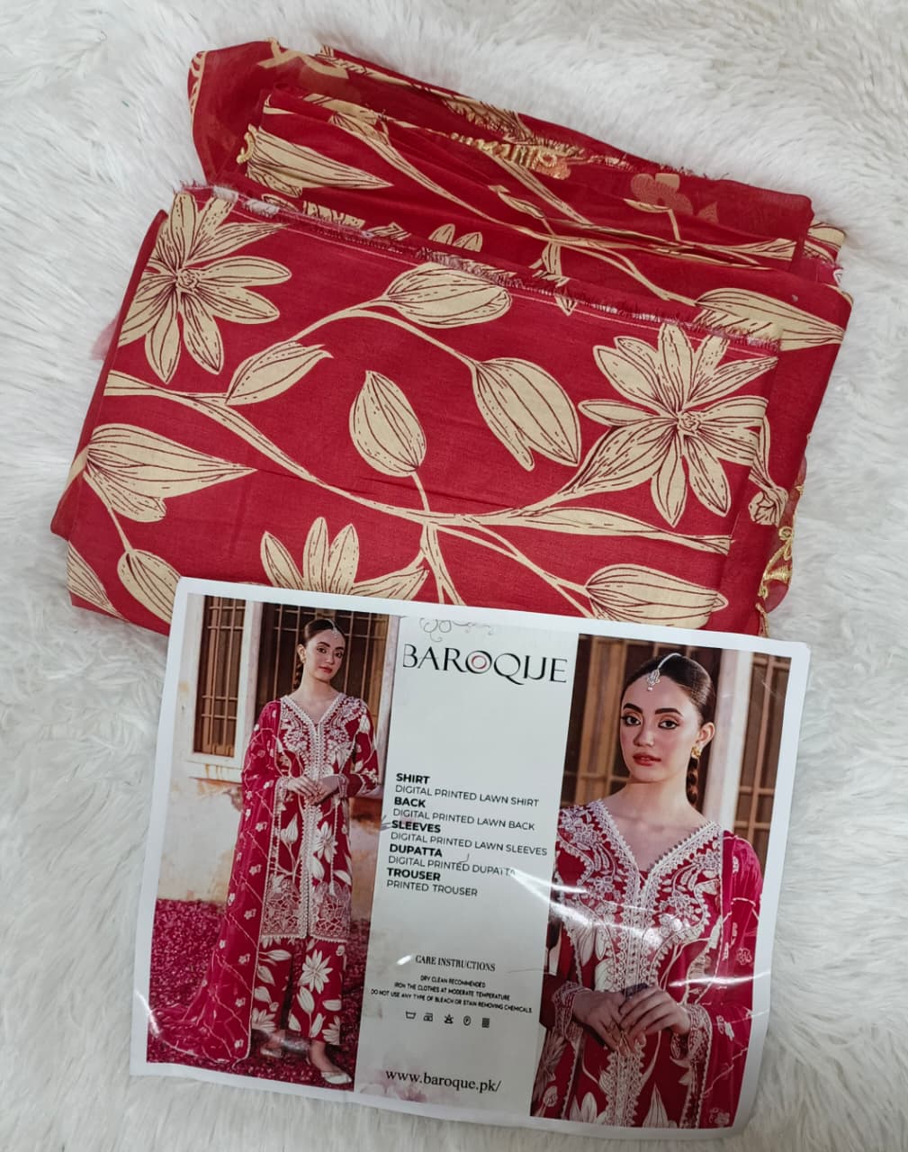 Baroque 3 Piece Unstitched Heavy Embroidered Lawn Replica Suit | UF-703